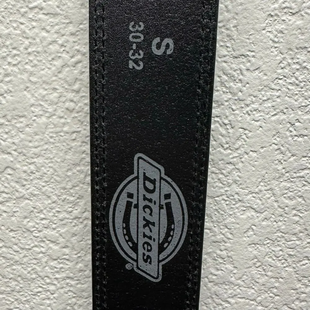 NWT! Dickies Genuine Leather Work Wear Men’s Size Small (30-32) Black Belt, K641